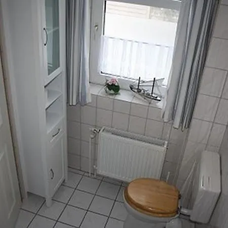 1066 App 1 In Tossens